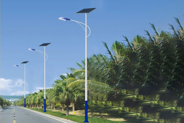 富蕴太阳能路灯