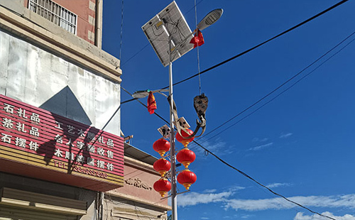 节能率翻倍：富蕴智慧路灯选单灯控制器实战指南