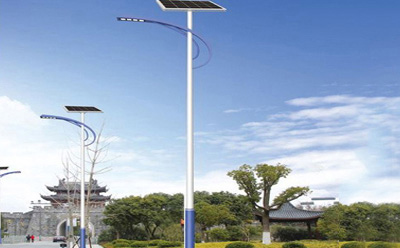 富蕴富蕴太阳能路灯价格差在哪？影响造价的4大核心因素揭秘